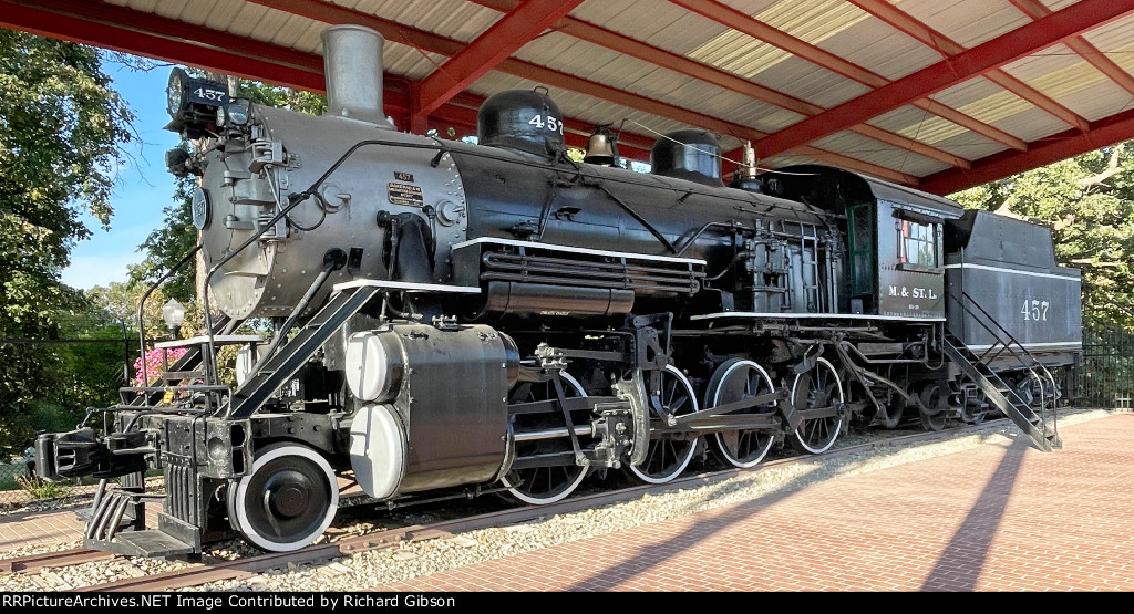 MSTL 457 Steam Locomotive (2-8-0)